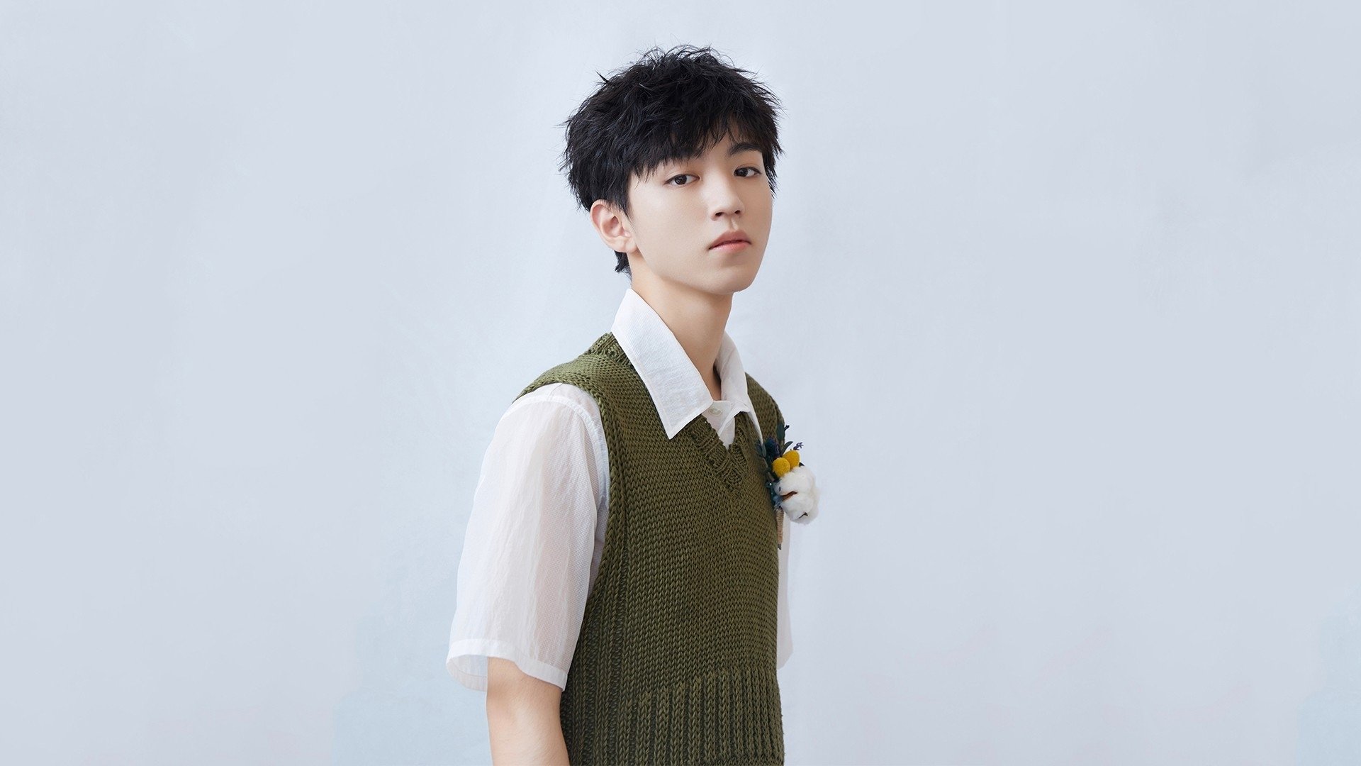 魔术逆转击败篮网，福尔茨场均三双水花光彩，魔术队富尔茨