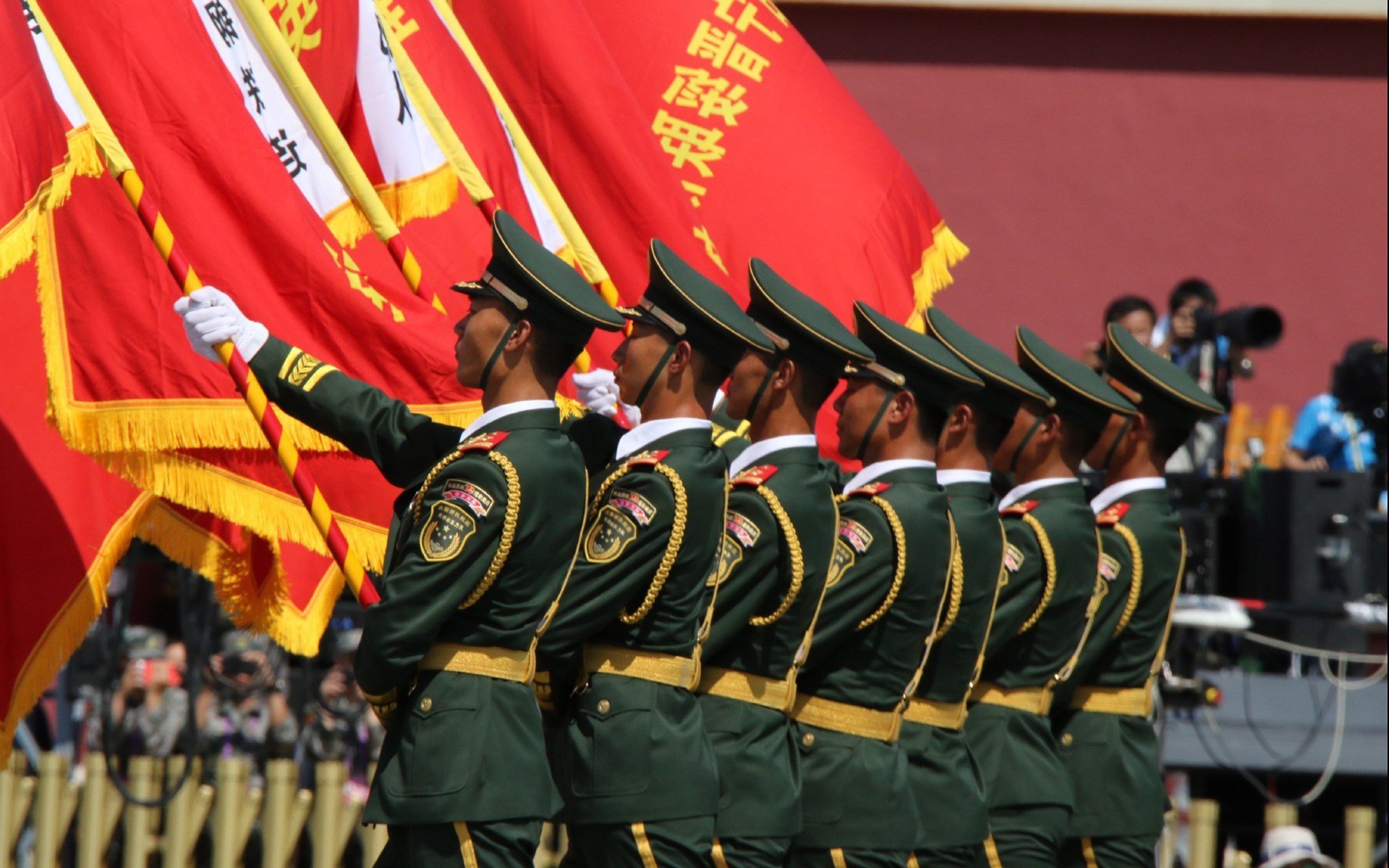 开云中国-丁俊晖透露赛前习惯用轻音乐舒缓情绪，丁俊晖出场音乐